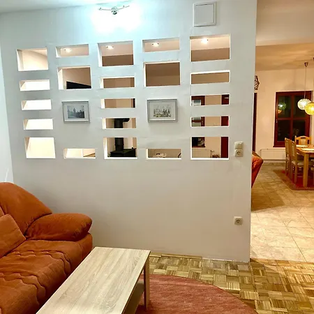 Apartman “moon” *